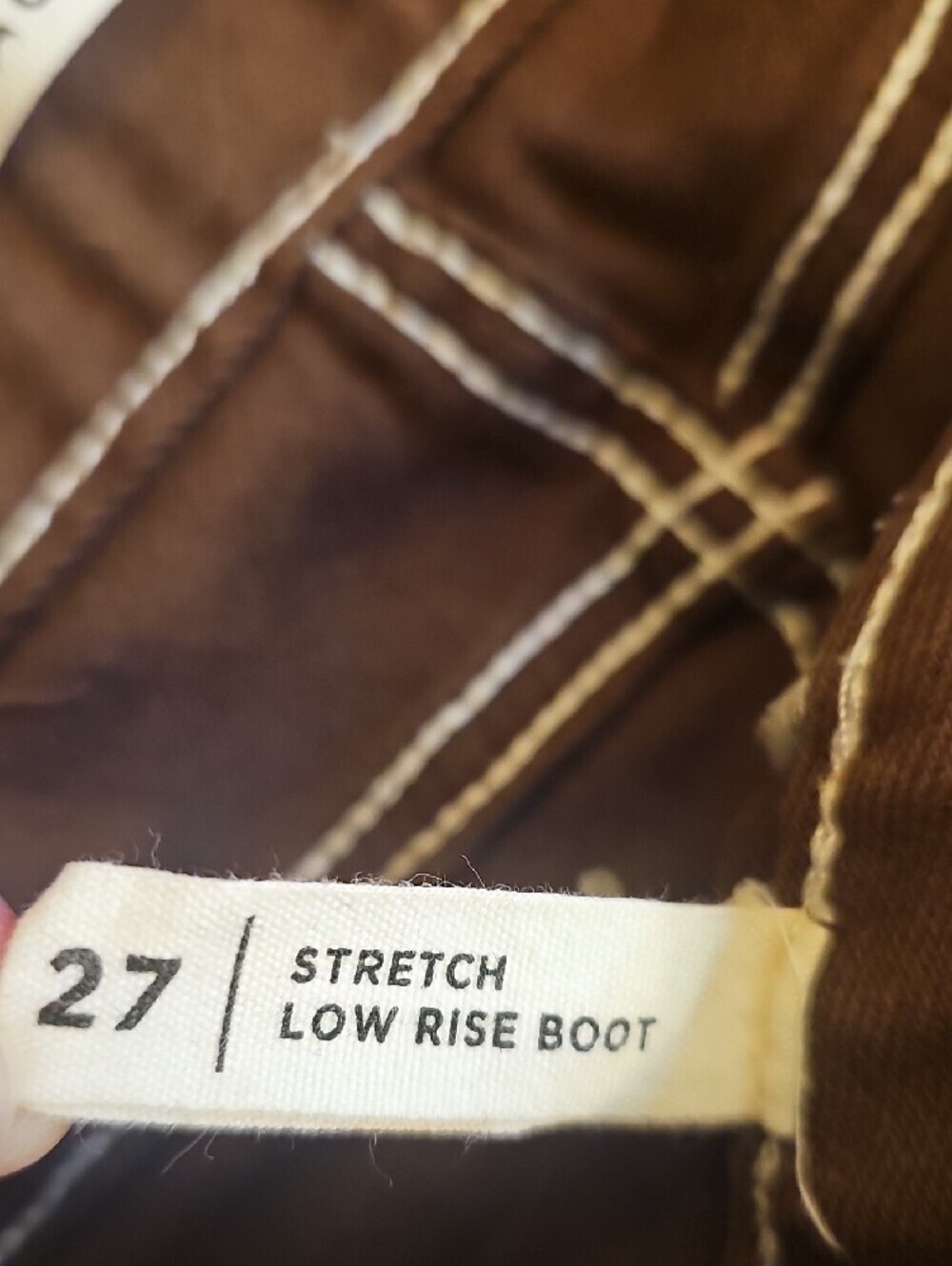Women’s Brown Low-Rise Flare Jeans - Classic Style - Picture 3 of 11